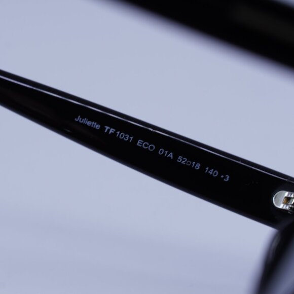 Tom Ford FT1031 01A Juliette Sunglasses Black Cat Eye Frame - Picture 5 of 9